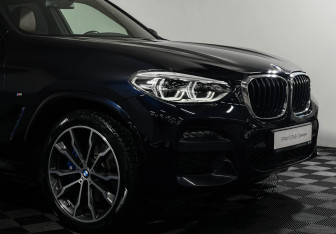 Подержанный автомобиль BMW X3 2021 года (23 фото)