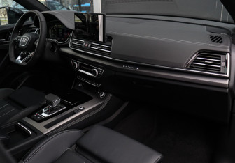 Подержанный автомобиль Audi Q5 2025 года (7 фото)