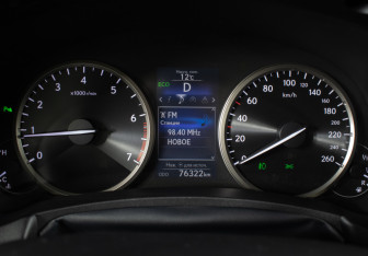 Подержанный автомобиль Lexus NX 2017 года (13 фото)