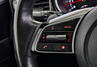 Подержанный автомобиль Kia Ceed Hatchback 2022 года (27 фото)