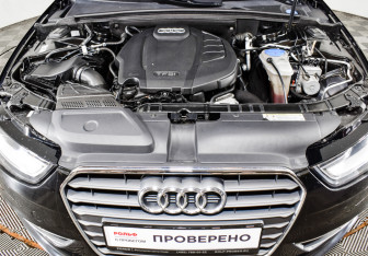 Подержанный автомобиль Audi A4 Sedan 2015 года (23 фото)