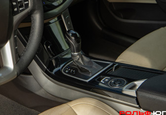 Подержанный автомобиль Hyundai i40 Sedan 2012 года (15 фото)