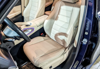 Подержанный автомобиль Mercedes-Benz GLE 2021 года (20 фото)