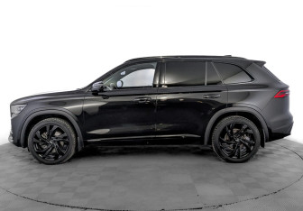 Подержанный автомобиль Geely Monjaro 2023 года (8 фото)