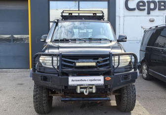 Подержанный автомобиль УАЗ Patriot 2015 года (2 фото)