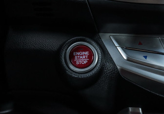 Подержанный автомобиль Honda Accord Sedan 2013 года (10 фото)