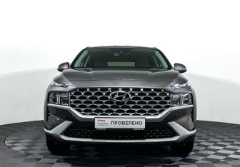 Подержанный автомобиль Hyundai Santa Fe 2021 года (2 фото)