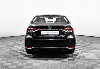 Новый Toyota Corolla Sedan 2023 (6 фото)