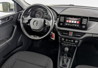 Подержанный автомобиль Skoda Rapid Liftback 2022 года (29 фото)