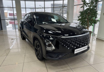 Подержанный автомобиль Omoda C5 2023 года (3 фото)