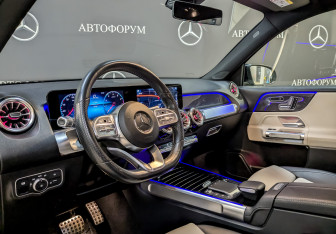 Подержанный автомобиль Mercedes-Benz GLB 2021 года (11 фото)