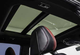 Подержанный автомобиль Geely Coolray 2024 года (19 фото)