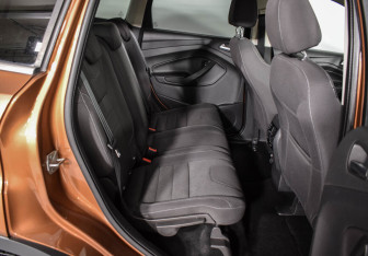 Подержанный автомобиль Ford Kuga 2014 года (8 фото)