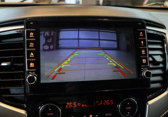 Подержанный автомобиль Mitsubishi L200 2023 года (16 фото)