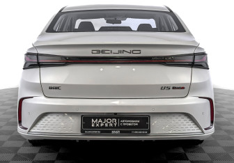 Подержанный автомобиль BAIC U5 Plus 2024 года (6 фото)