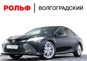 Подержанный автомобиль Toyota Camry Sedan 2019 года (25 фото)