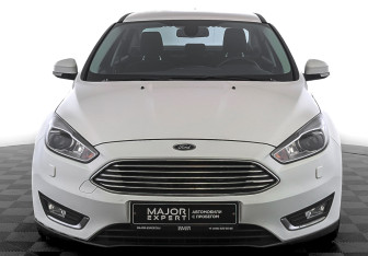 Подержанный автомобиль Ford Focus Sedan 2016 года (2 фото)