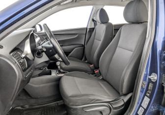 Подержанный автомобиль Kia Rio Hatchback 2021 года (20 фото)