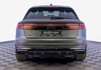 Подержанный автомобиль Audi Q8 2023 года (6 фото)