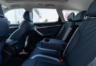 Новый Geely Atlas 2025 (31 фото)