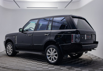 Подержанный автомобиль Land Rover Range Rover 2007 года (3 фото)