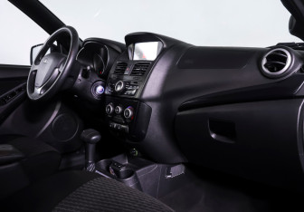 Подержанный автомобиль LADA (ВАЗ) Kalina Hatchback 2014 года (10 фото)