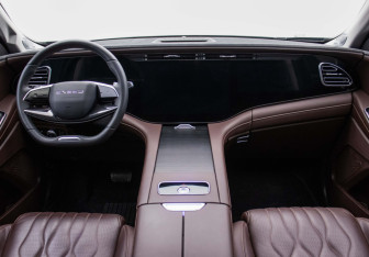 Подержанный автомобиль Exeed VX 2023 года (13 фото)