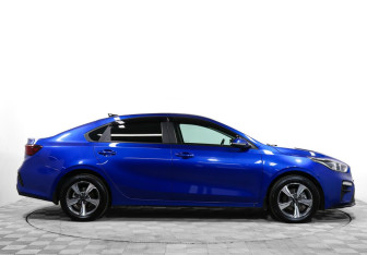 Подержанный автомобиль Kia Cerato Sedan 2020 года (4 фото)