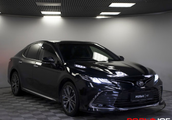 Подержанный автомобиль Toyota Camry Sedan 2023 года (23 фото)