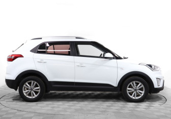 Подержанный автомобиль Hyundai Creta 2018 года (4 фото)