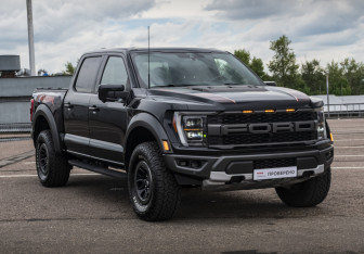 Подержанный автомобиль Ford F-150 2021 года (4 фото)