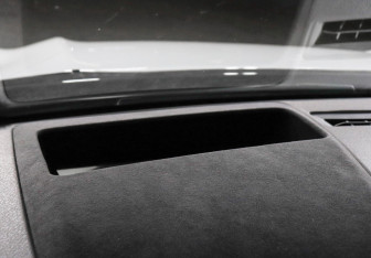 Подержанный автомобиль Zeekr 001 2023 года (16 фото)