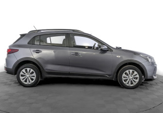 Подержанный автомобиль Kia Rio Hatchback 2021 года (4 фото)