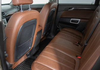 Подержанный автомобиль Opel Antara 2013 года (11 фото)