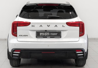 Подержанный автомобиль Haval Jolion 2024 года (6 фото)