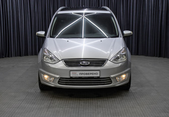 Подержанный автомобиль Ford Galaxy 2014 года (2 фото)