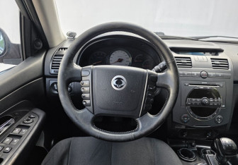 Подержанный автомобиль SsangYong Rexton 2008 года (12 фото)