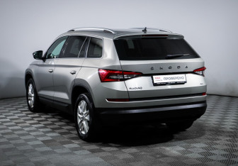 Подержанный автомобиль Skoda Kodiaq 2019 года (7 фото)