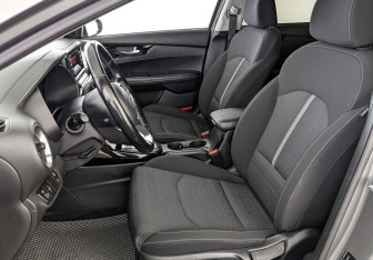 Подержанный автомобиль Kia Cerato Sedan 2018 года (20 фото)