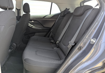 Подержанный автомобиль Hyundai Creta 2021 года (18 фото)