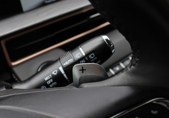 Подержанный автомобиль Exeed LX 2022 года (12 фото)