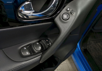 Подержанный автомобиль Nissan Qashqai 2019 года (12 фото)