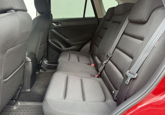 Подержанный автомобиль Mazda CX-5 2012 года (11 фото)