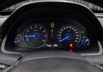 Подержанный автомобиль Honda Crosstour 2011 года (13 фото)