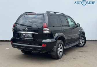 Подержанный автомобиль Toyota Land Cruiser Prado 2008 года (8 фото)