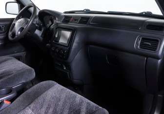 Подержанный автомобиль Honda CR-V 1999 года (9 фото)