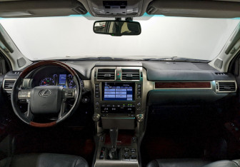 Подержанный автомобиль Lexus GX 2011 года (27 фото)