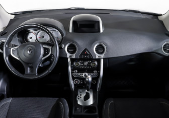 Подержанный автомобиль Renault Koleos 2013 года (12 фото)