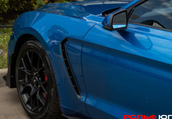 Подержанный автомобиль Ford Mustang Coupe 2019 года (24 фото)
