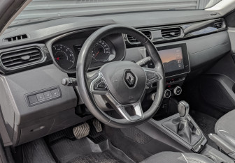 Подержанный автомобиль Renault Arkana 2020 года (14 фото)